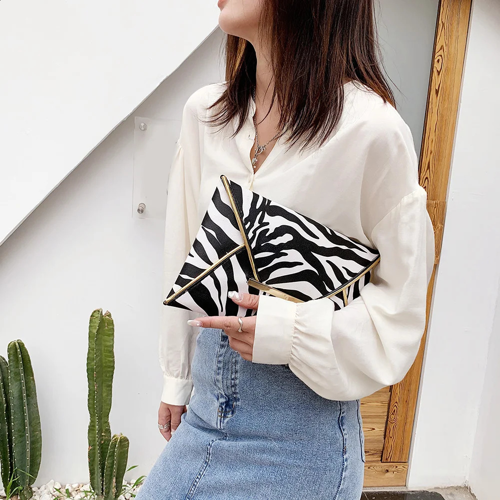 Fashion Women Leopard Zebra Cow Print Clutch Soft PU Leather Purses Female Large Capacity Envelope Bags Ladies Evening Party Bag 241227