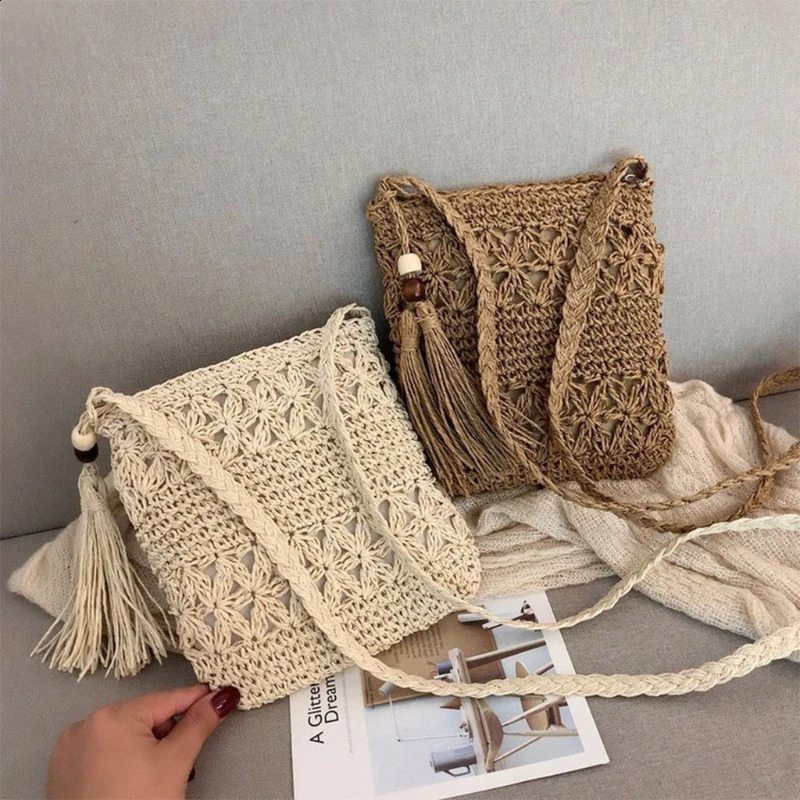 Women Beach Woven Straw Shoulder Messenger Bag with Tassel Boho Hollow Out Crochet Crossbody Handbag Macrame Purse 241225