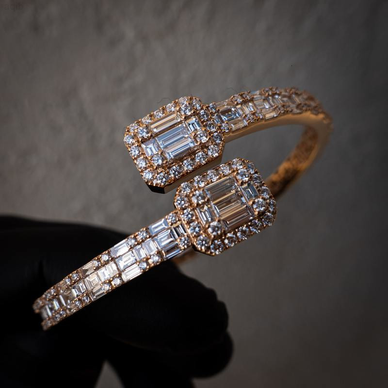 Luxury Hip Hop 925 Sterling Silver Rose Gold Plated Iced Out Split Vvs Moissanite Bracelet Diamond Baguette Bangle