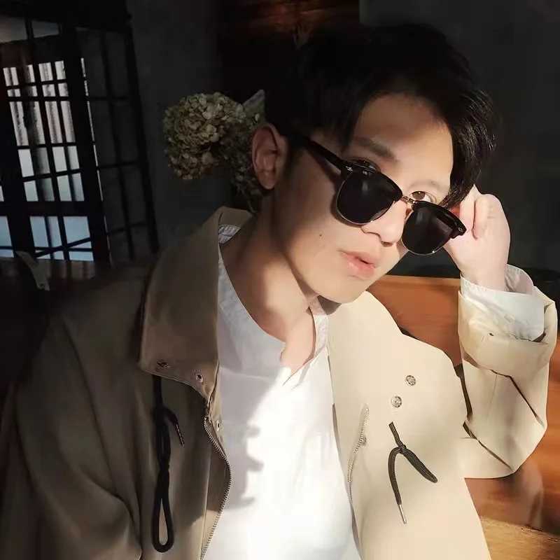 Hot Sunglasses Women Popular Brand Designer Retro Men Summer Style Sun GlassesXJ241228