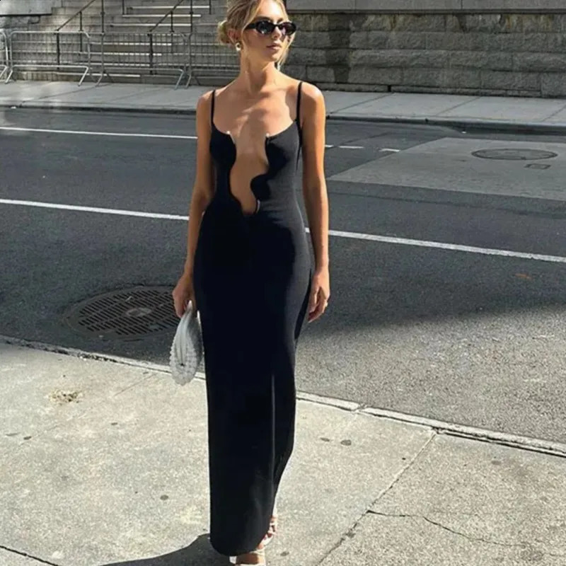 Elegant Solid Color Irregular V Neck Maxi Dress Sexy Sleeveless Backless Pleated Hem Resort Tank Top 2025 Womens Evening Dress 241220