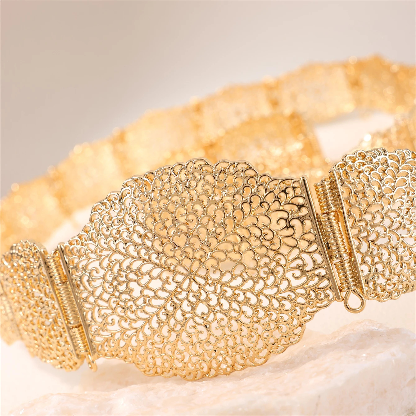 Moroccan Bride Alloy Belt Adjustable Length Lady Body Chain French Aristocratic Waist Decoration 241227