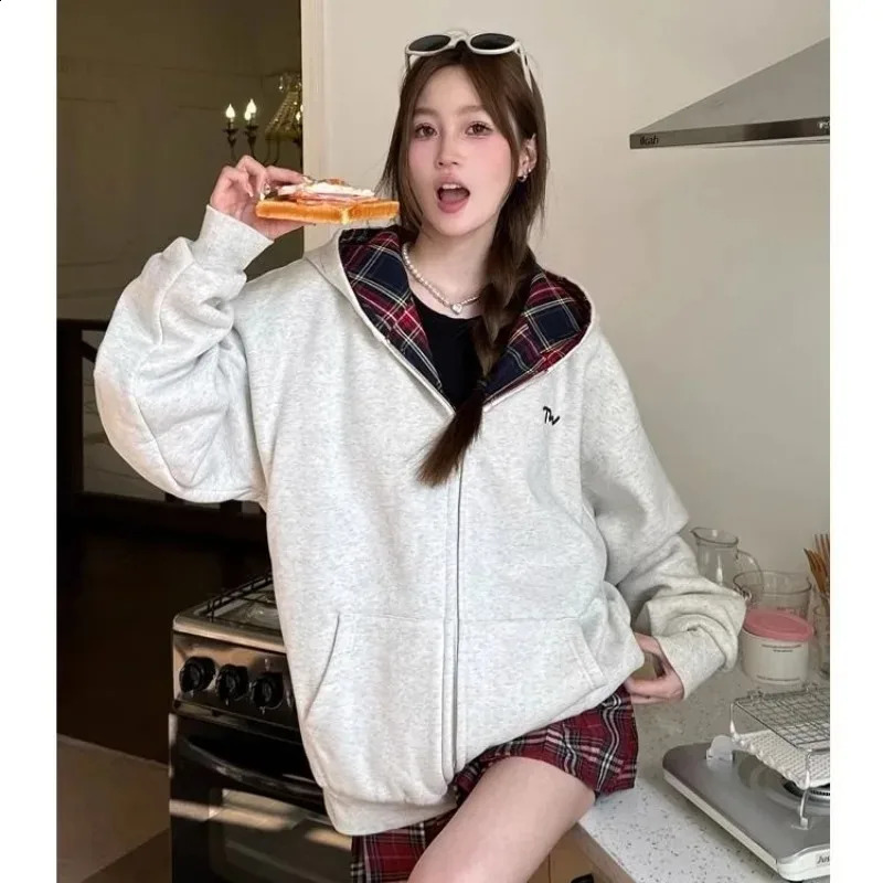 Red checkered spring and summer style American lazy style womens casual super large hooded sweater patch work zipper cardigan 241223