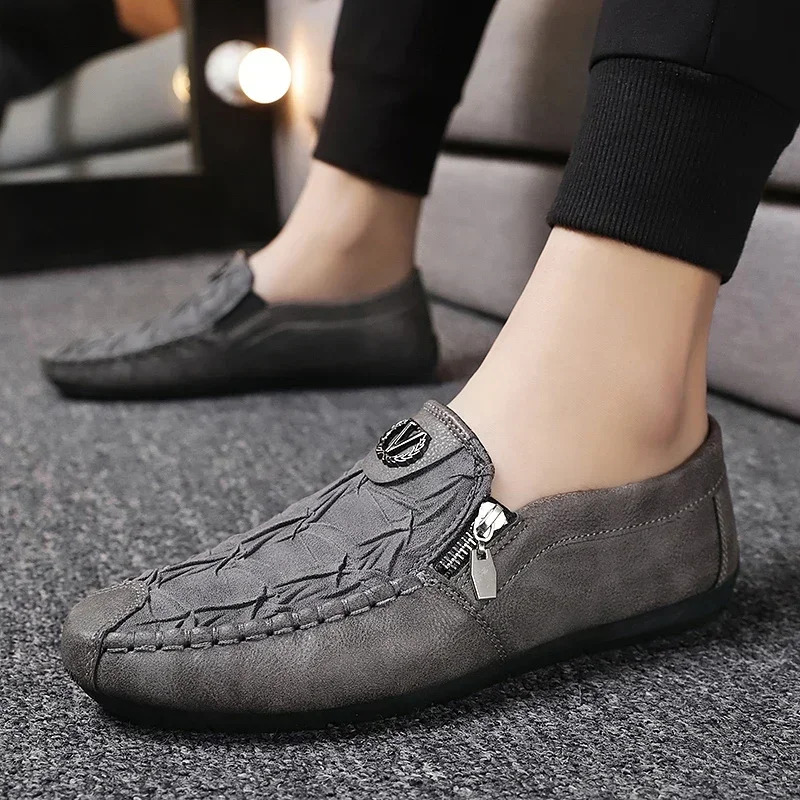 Fashion Leather Men Casual Outdoor Breathable Walking Lightweight Mens Loafers Lazy Shoes Soft Sole Male Sneakers
