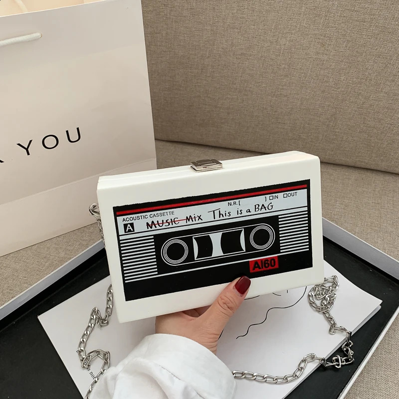 Retro Magnetic Tape Radio Style Square Bag Womens Shoulder Crossbody Fashionable and Leisure Pop 241227