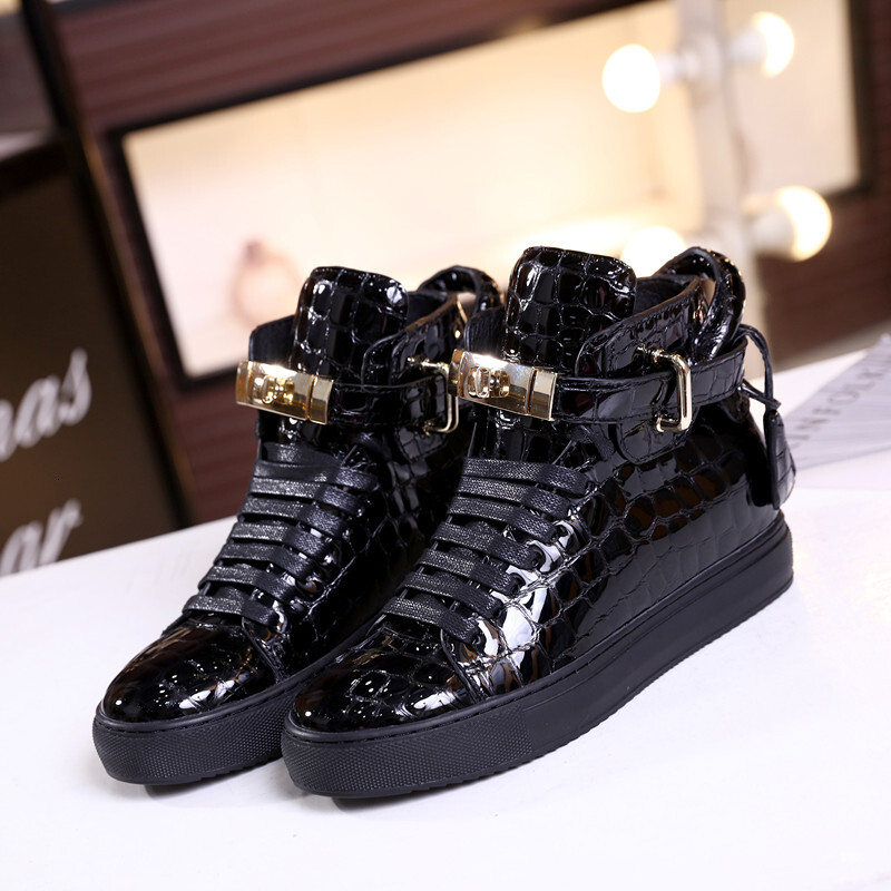 Men Embossed Crocodile High Top Sneakers Lock Lace Red Flats Real Leather Boots Mens Casual Shoes ddmythur