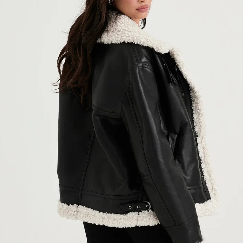 Fashionable retro fur one-piece jacket for women winter style lapel thickened warm sherpa jacket top 241227