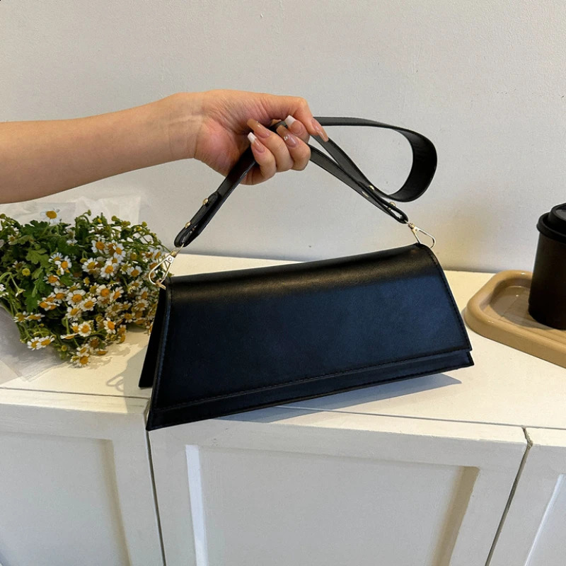 Arrival Fashion Womens Small Crossbody Bag PU Leather Messenger Summer Travel for Female Clutch Purses and Handbags 241227