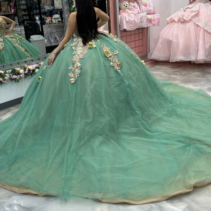 Luxury Green Mexican Quinceanera Dresses Off The Shoulder Applique Flower Beads Tull vestido 15 De Corset Lace Up Sweet 16 Dress