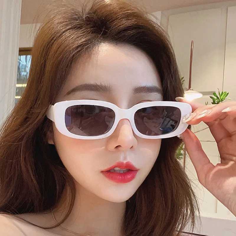 Sunglasses Classic Retro Square Glasses Women Brand Vintage Travel Small Rectangle Sun Glasses Female Eyewear Anti-Glare W241228