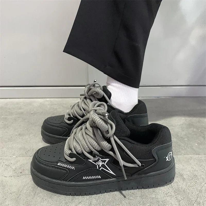 Comemore Designer Sneakers 2023 Spring Fashion Men Skateboard Shoes for Women Casual Tenis Woman Street Style Breathable Shoe 44 ddmythur