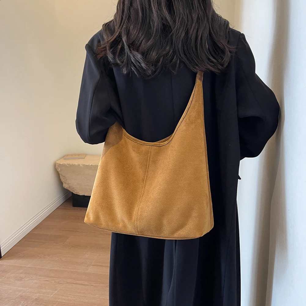 Women Suede Shoulder Bag Simple Tote Handbag Large Capacity Stylish Commuting Bag Solid Color Vintage Hobo Bag Top Handle Bag 241228