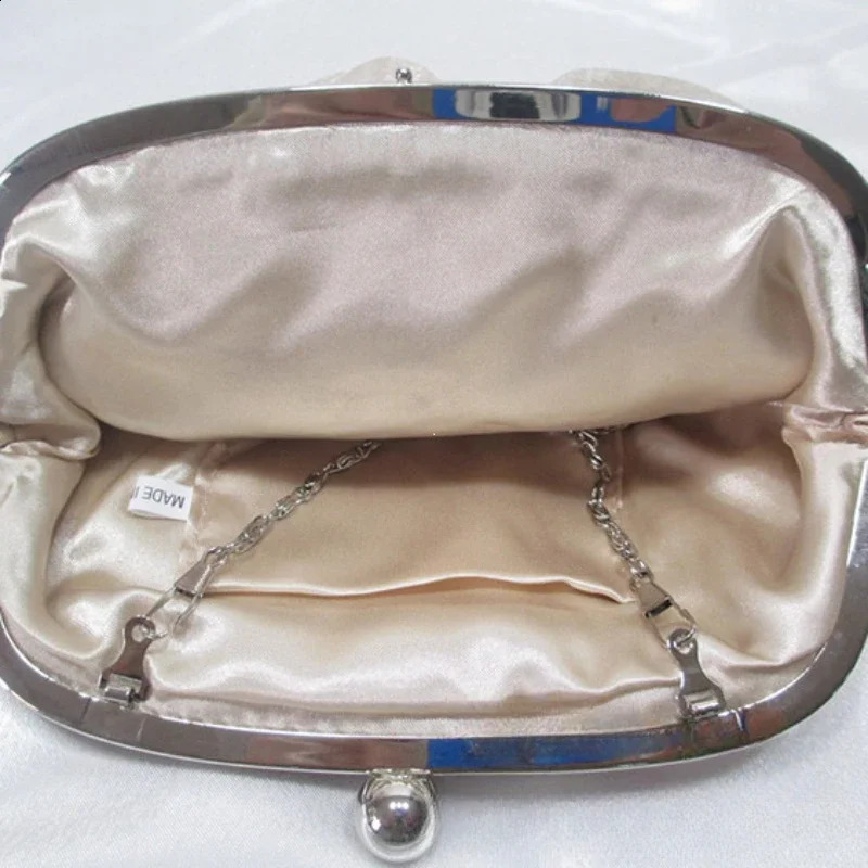 Evening Bag Flower Bride Small Purse Full Dress Party Handbag Wedding Wallet Women Floral Chain Lady Clutches 241227