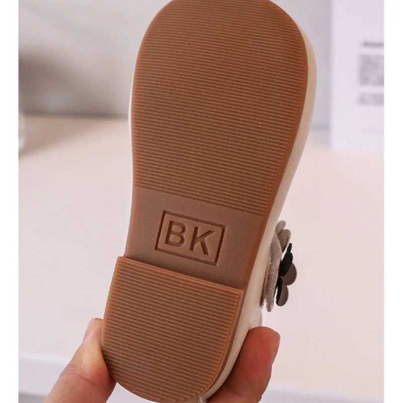 Spring Baby Girls Flats Shoes Exquisite Embroider Fashion Lace Mary Jane Childrens Evening Shoes Autumn Childrens Casual Shoes W241228