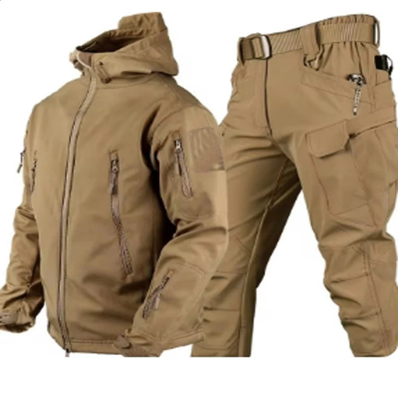 Outdoor Shark Skin Warmth Set Camo Plush Thickened Coat AutumnWinter Racing Top Does Not Include Cuff Pattern 241220