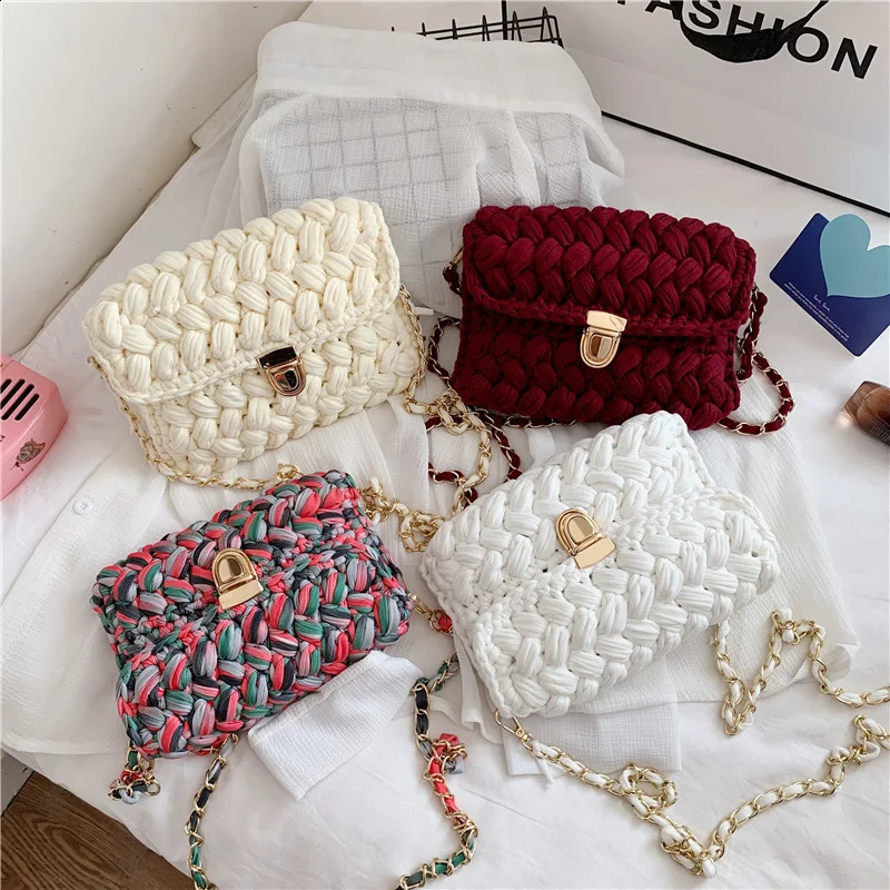 Handmade Woven Womens Crossbody Bags Thread Hook Knitted Shoulder Bag Colorful Strip Chains for Women Small Purses 241225