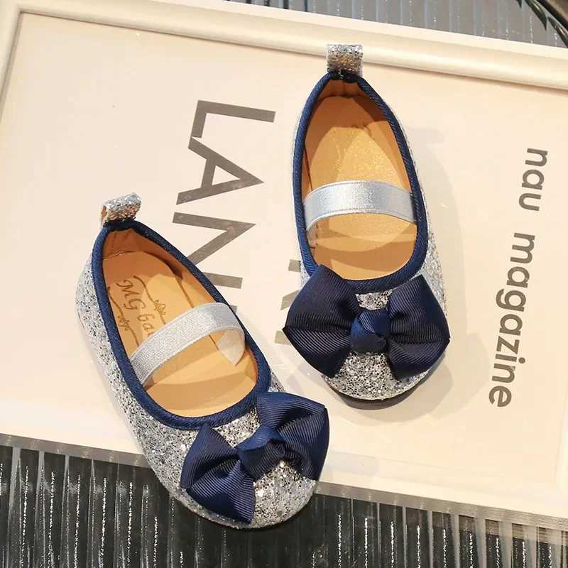 Girls casual shoes childrens apartments princess sparkling leather shoes childrens bows mules sequins fashionable 2024 new Par ballet shoes W241228
