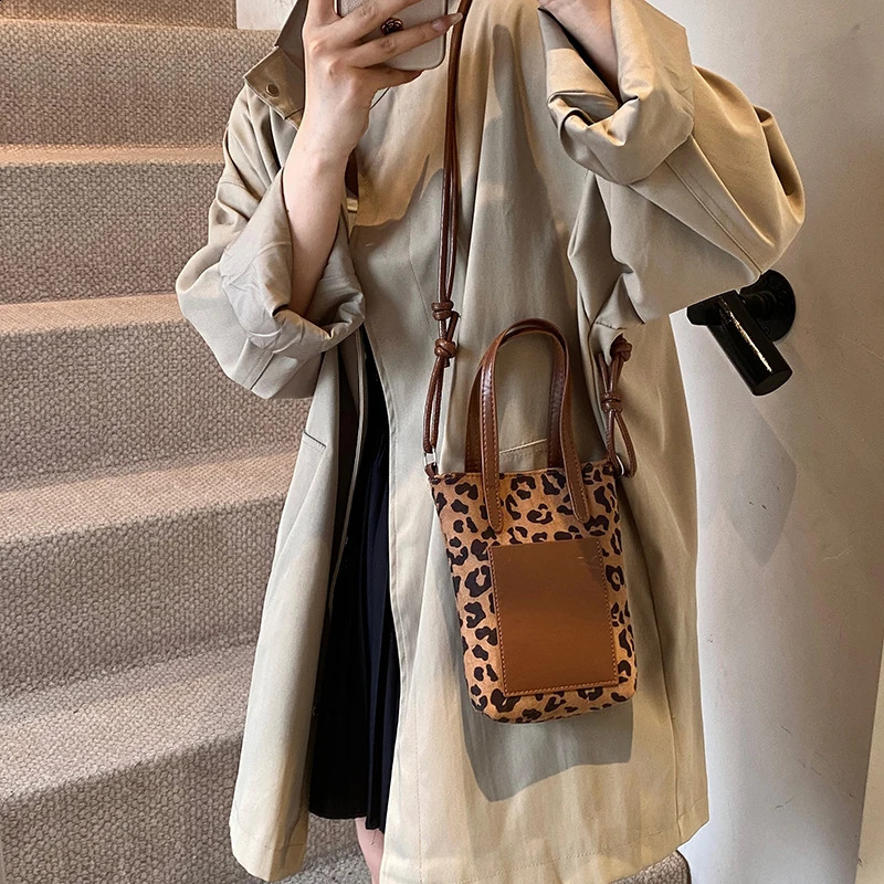 Suede Bag for Women Vintage Womens Bag Retro Handbags Purse Leopard Print Shoulder Bags Mini Suede Top Handle Clutch Hobo Bag 241228