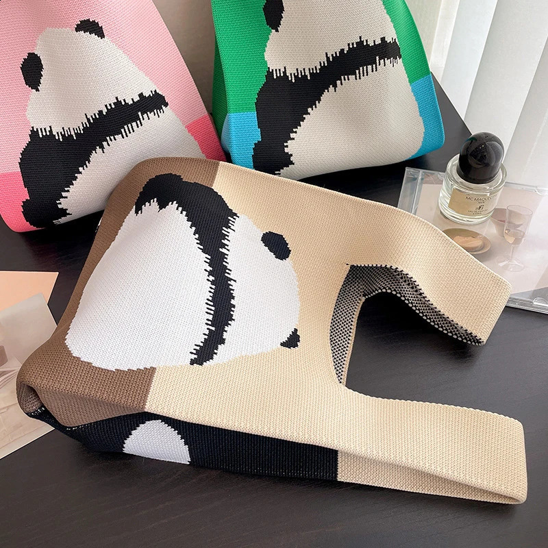 1Pcs Cute Panda Knitted Handbag Wrist Bag Elegant Animal Cartoon Mini Knot Bag Lunch Bag Large Capacity Knitted Handbag 241227