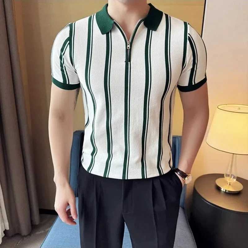 Korean fashion mens shirt shirt summer trend intelligent casual lapel striped contrasting color half zipper short sleeved ultra-thin knitted top X2412