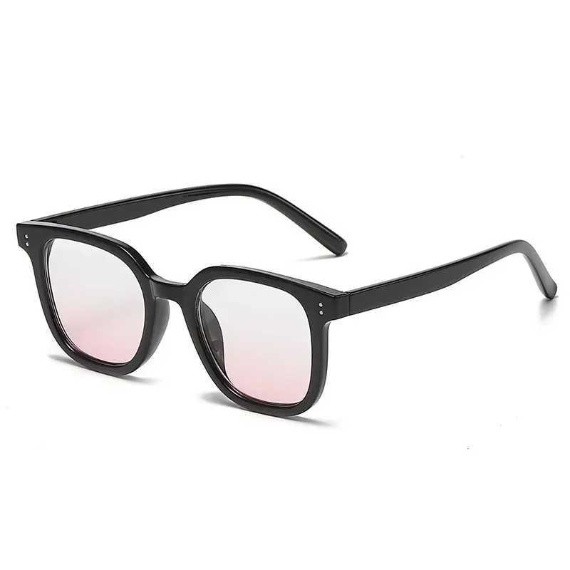 New Unisex Square Vintage Sunglasses 2024 Fashion Design Retro Sun Glasses Female Ladies Eyeglass Cat Eye Casual Goggles XJ241228