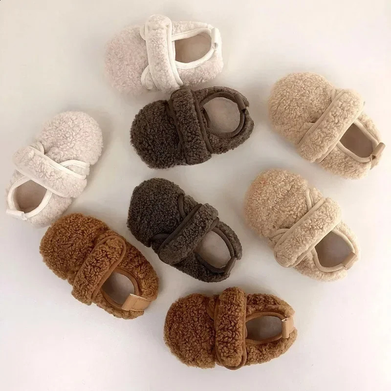 0-2Y Baby Plush Shoes Autumn Winter Solid Color Boys Girls Walking Shoe Versatile Soft Soled Anti Slip Princess Dress Shoes 241228