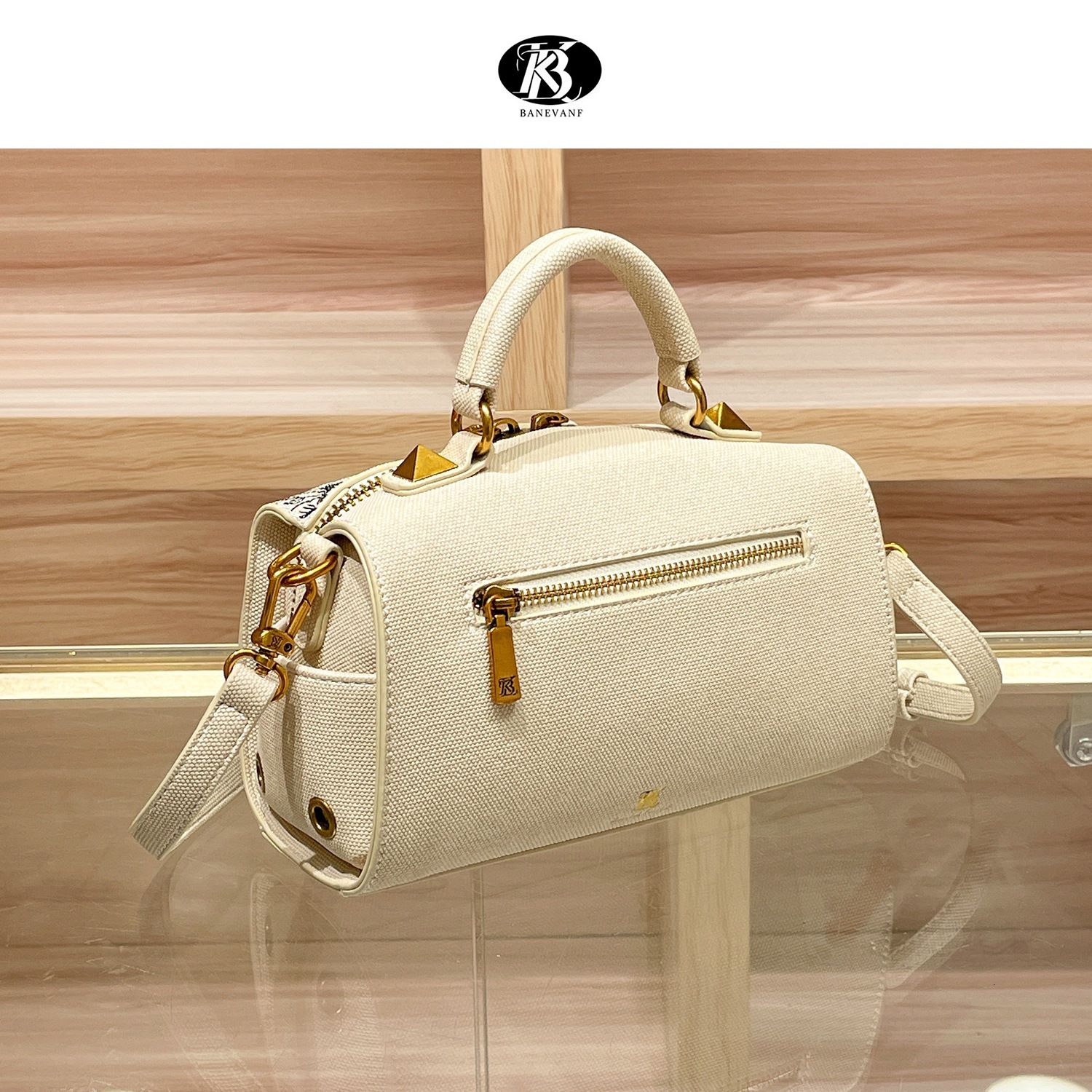 Ladies Embroidery Handbag Fashion Hundred Crossbody Wealthy Popular Shoulder Boston Bag Pillow Shape PU Material