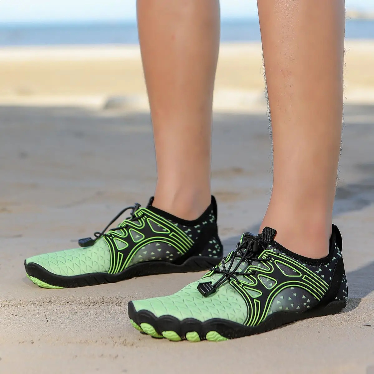 Womens Water Shoes Light Soft Beach Shoes Non-Slip Fast Drying Sports Shoes Indoor Yoga Fitness Shoes Swimming Wading 241228