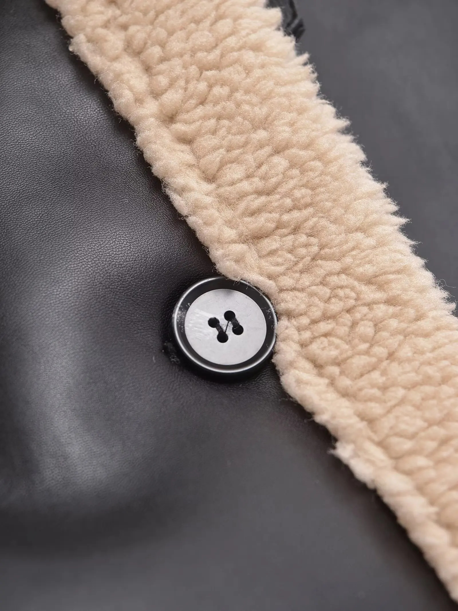 European and American style winter style lapel sherpa jacket for women fashionable and versatile fur all-in-one warm top 241227