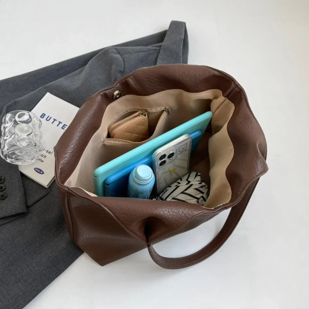 Fashion Retro Leather Tote Bags for Women Trend Female Simple Large Capacity Shoulder Bag Big Solid Color Handbags Purse 241227