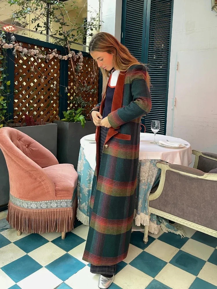 Fashion Plaid Velvet Lapel Overcoats Sleeve Pockets Warm Long Jackets Elegant Lady Single Button Street Outerwears 241227