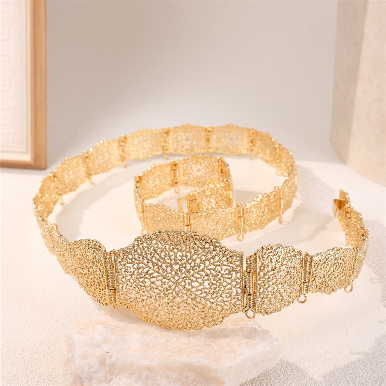 Moroccan Bride Alloy Belt Adjustable Length Lady Body Chain French Aristocratic Waist Decoration 241227