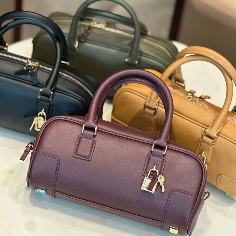 First-Layer Cowhide Boston Handbag 2025 New High-Quality Lock Pendant Pillow Genuine Leather Retro Shoulder Crossbody Bag