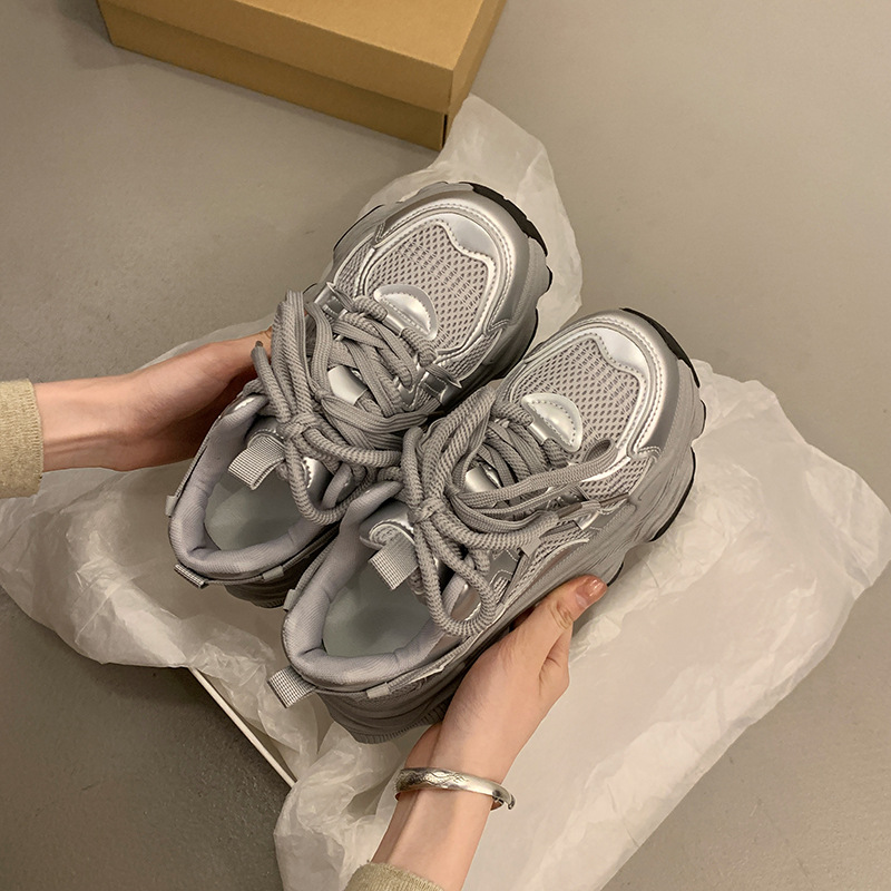 Free shipping new designer casual shoes for womens mens ladies Mesh surface women Platform running breathable sneakers outdoor sports trainers