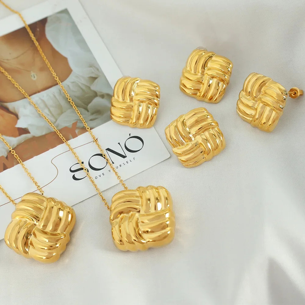 Trendy Stainless Steel Geometric Square Pendant Necklace Earrings Set for Women 18KGold Plated Anti Allergic Jewelry Set Party 241226