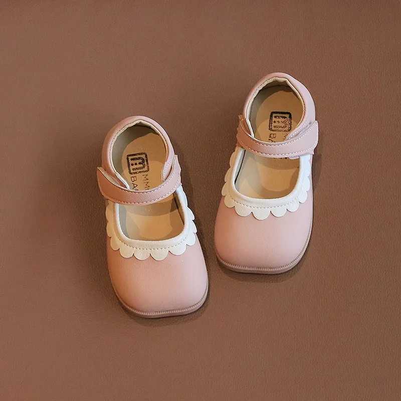 Girl princess shoes with pleated square edges cute childrens spring flat shoes solid color 21-30 fashionable childrens casual shoes for young children