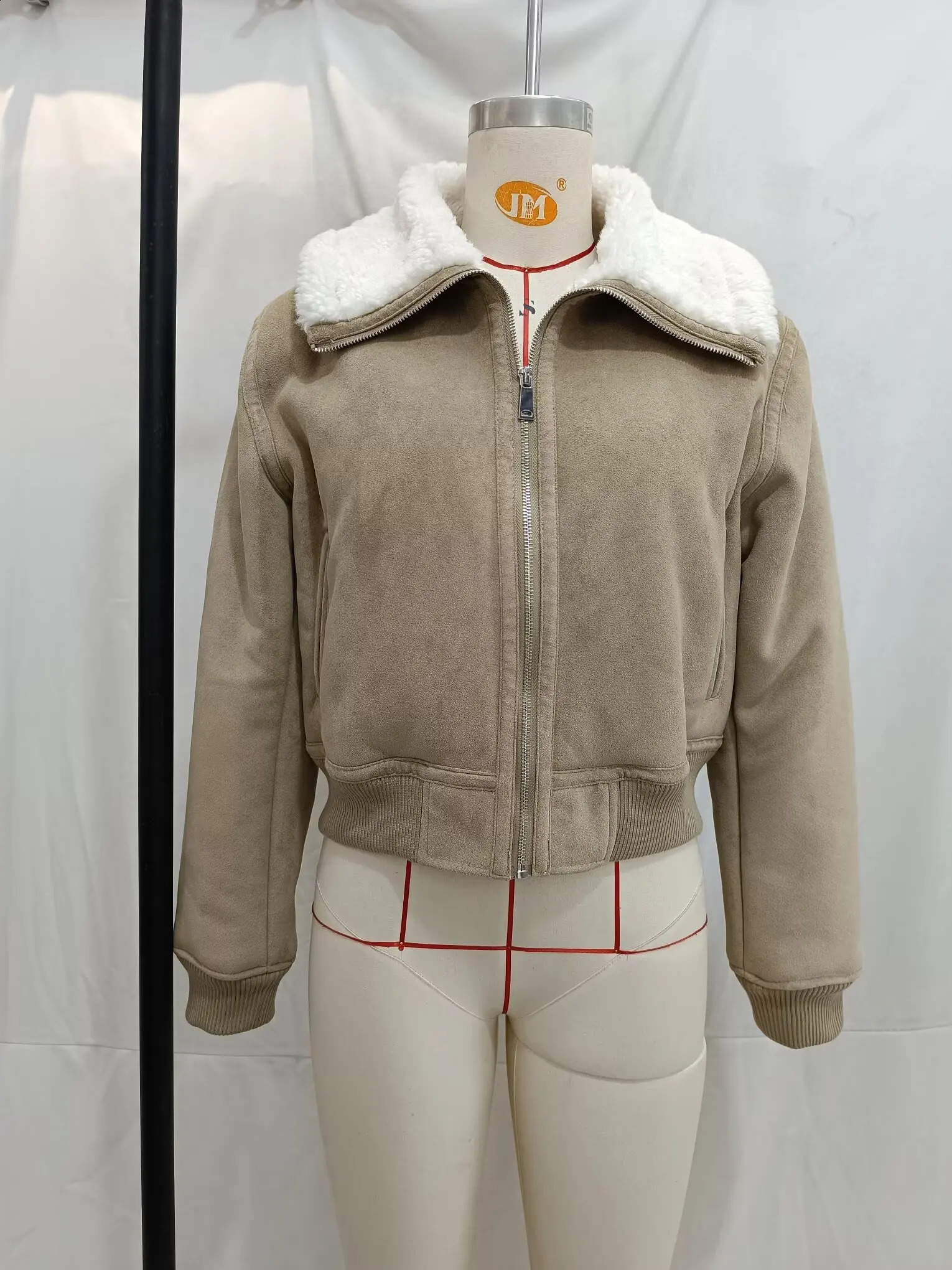 winter fur one-piece jacket for women fashionable and versatile zipper sherpa warm jacket 241227