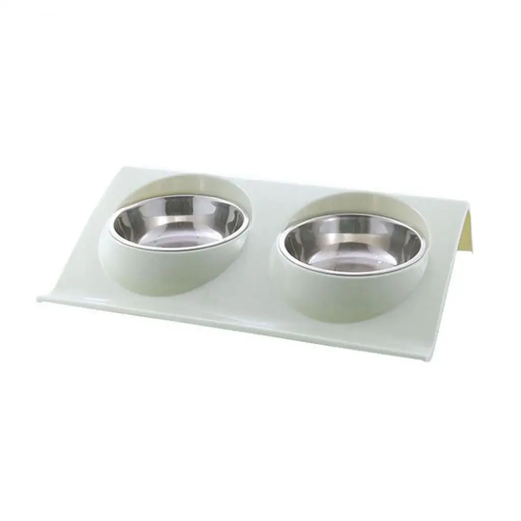162184 The bowl has a non-slip bottom and strong friction at bottom, so the cat can eat without shaking