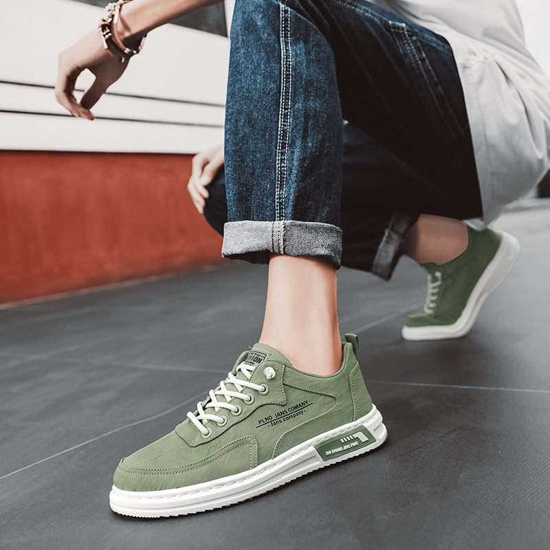 Mens Vulcanized Flat Non-slip Wear-resistant Breathable Sneakers Classic Fashion Canvas Casual Brand Shoes for Men ddmythur