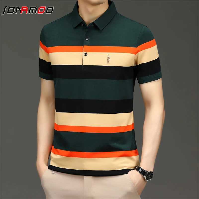 New mens business casual short sleeved shirt with badge solid color shirt shirt stylish breathable and comfortable lapel top X241228