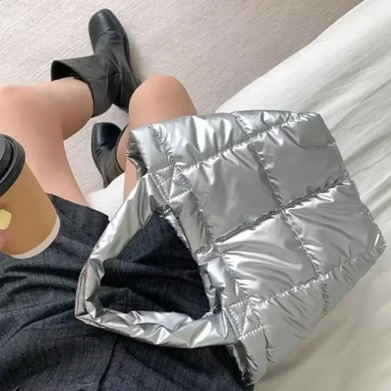 Winter Down Tote Bag for Women Puffer Handbag Trendy Chic Puffy Top Handle Quilted Padded Shoulder ner Shopper 241227