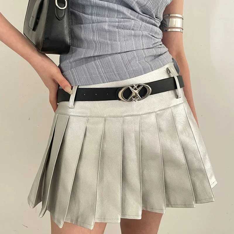 Punk Moon Star Buckle Design Cross Metal Retro Gothic Mens Y2k Belt Pu Leather Belt Jeans Pants Decorative Belt W241228