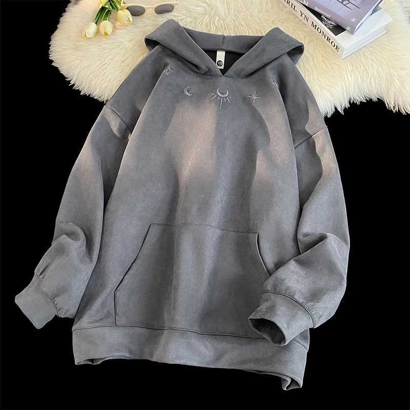 New Suede Sweatshirt Men Retro Street Loose Hoodie Embroidery Pattern Gothic Style Hooded Sweatshirt Autumn Male Sweatshirts X241228