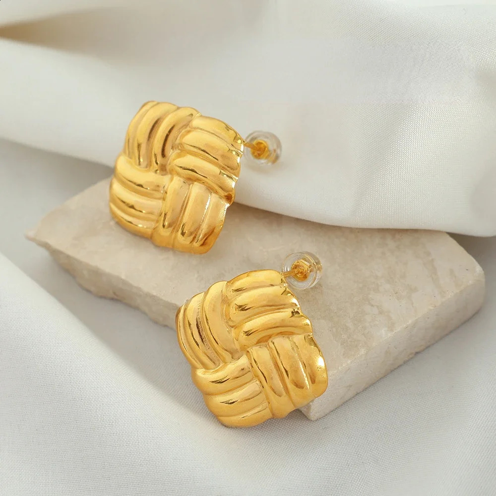 Trendy Stainless Steel Geometric Square Pendant Necklace Earrings Set for Women 18KGold Plated Anti Allergic Jewelry Set Party 241226