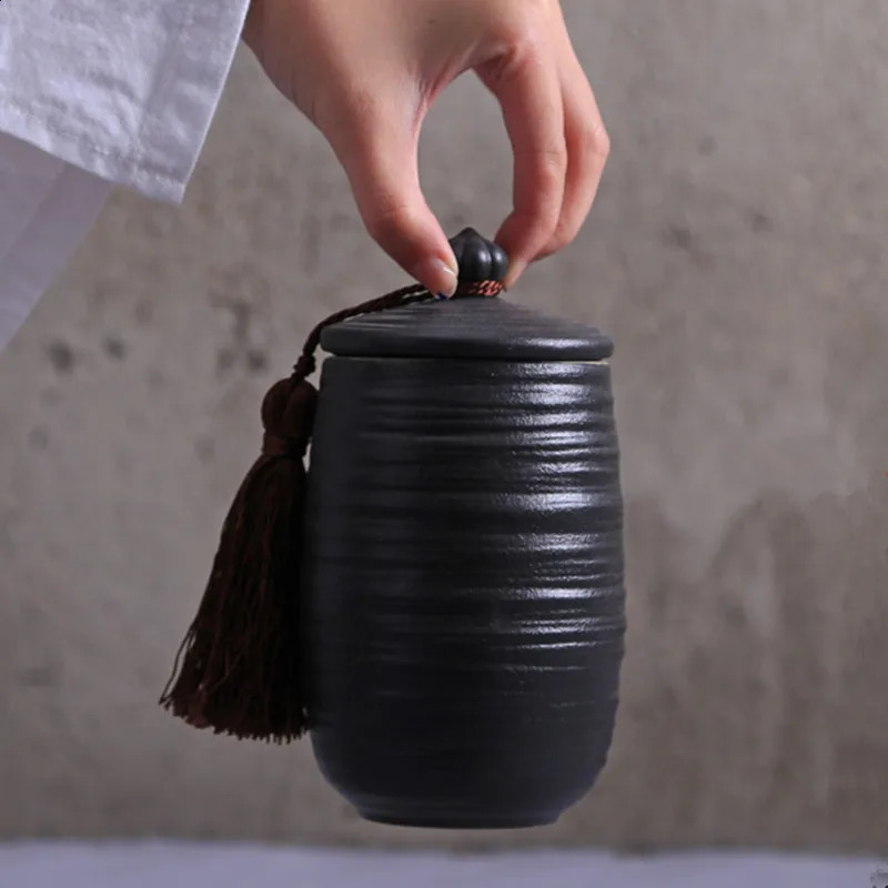 Black/White Funeral Ashes Jar Urn For Human Cremation Pet Ashes Holder Ceramic Keepsake Pal Ashes Urns Casket Seal Storage Jar 241225