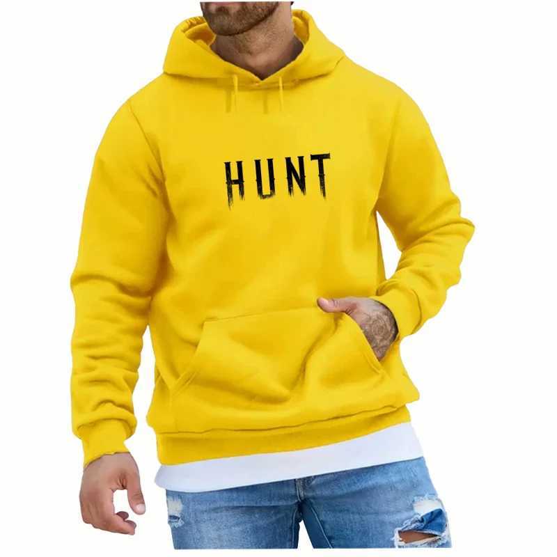Fashionable mens hooded sweatshirt with hunting print street casual sports style large pocket woolen sweater for autumn and winter X241228