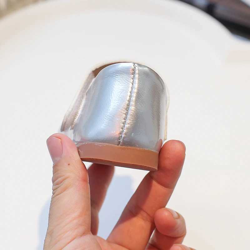 Deluxe Crystal Square Buckle Ballet Apartment suitable for children and girls silver leather Mary Jens childrens brand design elegant dress shoes W241