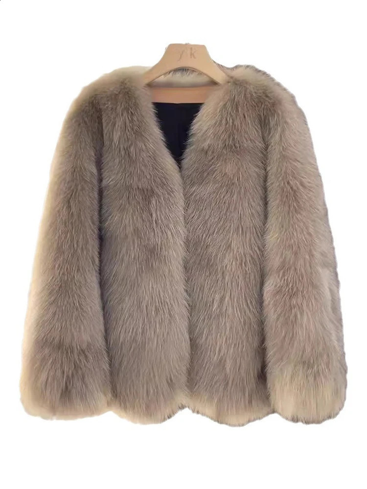 LRGQ Fashion Faux Fur Jacket For Women Vneck Loose Long Sleeves Plush Thick Coat Winter 2024 19ZZ1670 241223