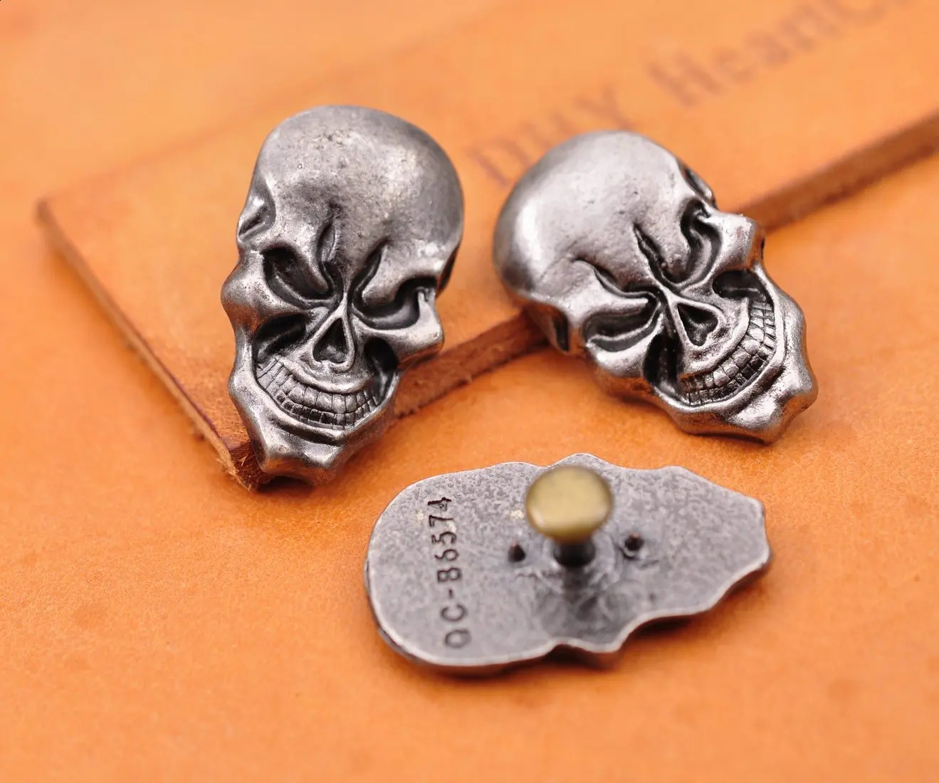 10X Heavy Antique Silver Rock Punk Motocycle Skull Skeleton Leathercraft Accessories Hardware CONCHOS Rivetback 241227