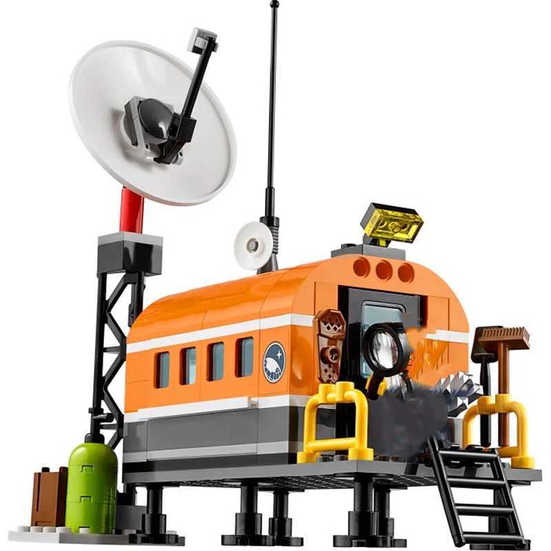 760PCS Building Block City Series Arctic Icebreaker Polar Adventure Base Ship Sled Boy Assembled Childrens Toy Gift X241228